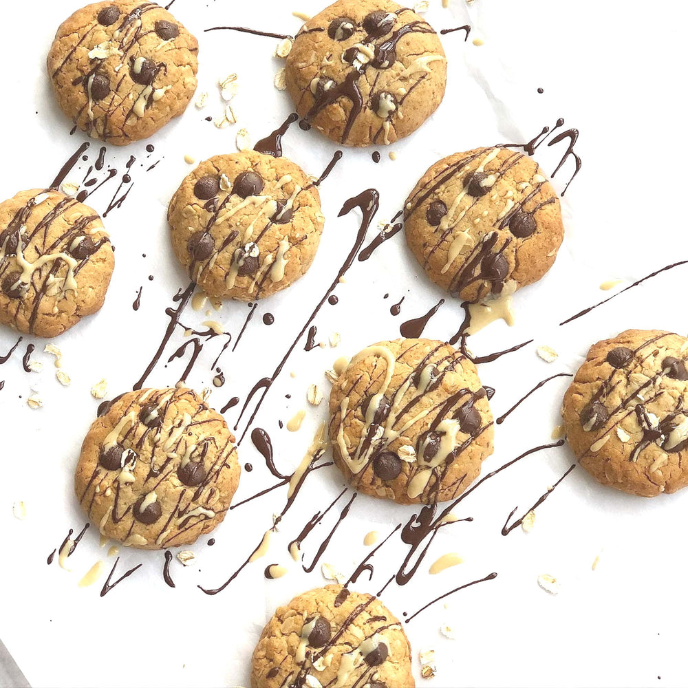 
                  
                    Load image into Gallery viewer, Organic, Mandarin Orange, 70% Dark Chocolate Drops Baked in Cookies
                  
                